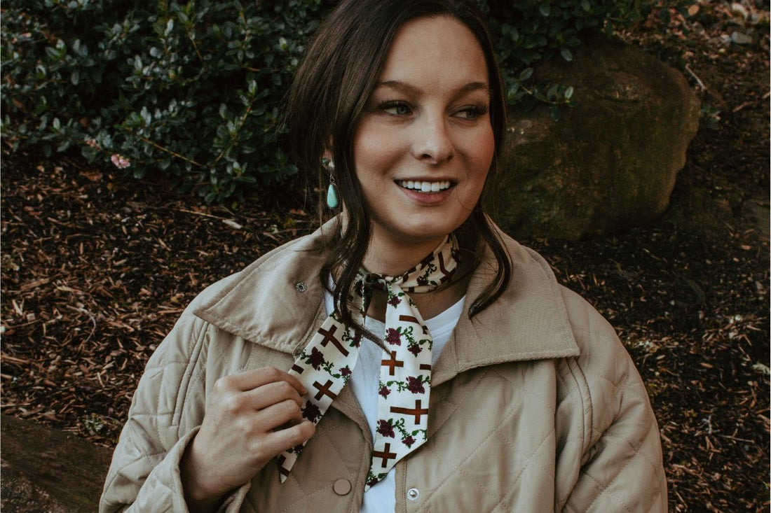 What is a Twilly? The Ultimate Guide to Styling This Versatile Luxury Accessory